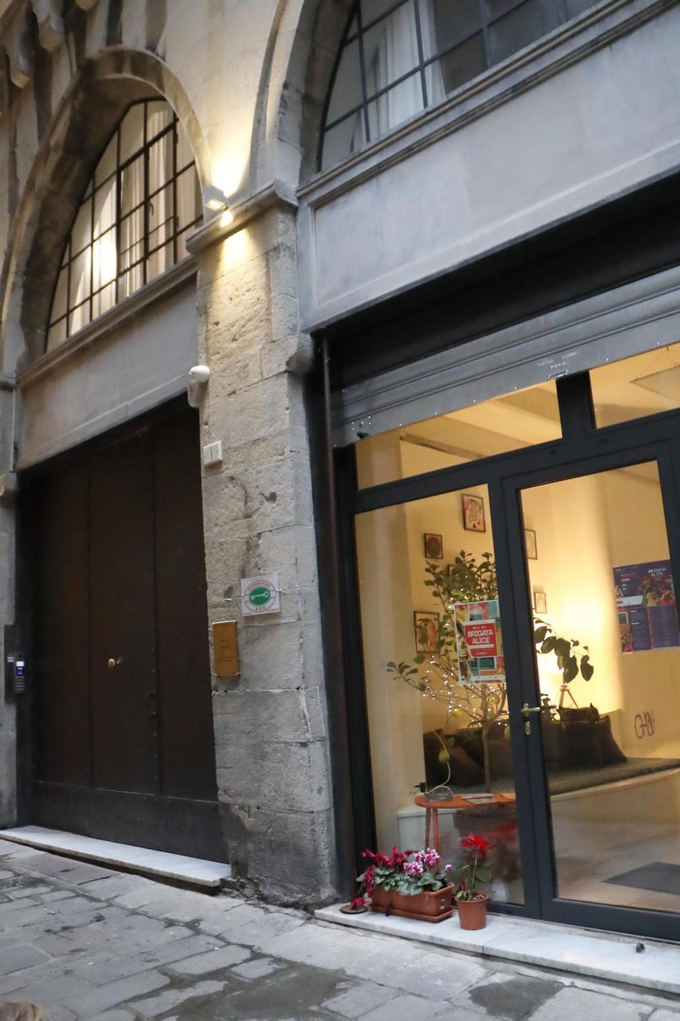 Apartment Rolli House
